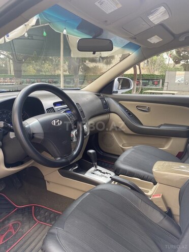 Hyundai Elantra 2010, 250,000 km - 2.0 l - Bakı