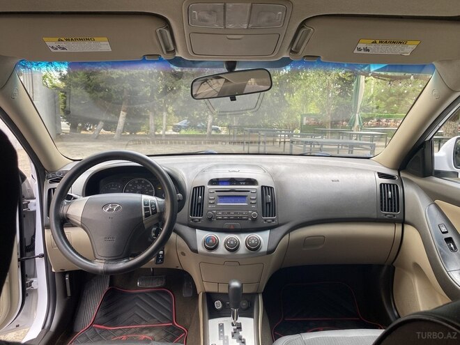 Hyundai Elantra 2010, 250,000 km - 2.0 l - Bakı