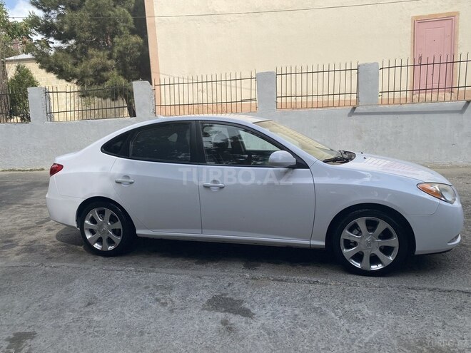 Hyundai Elantra 2010, 250,000 km - 2.0 l - Bakı