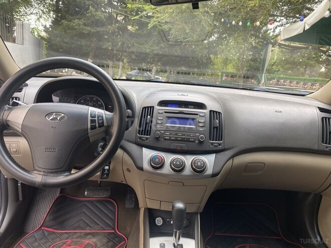 Hyundai Elantra 2010, 250,000 km - 2.0 l - Bakı