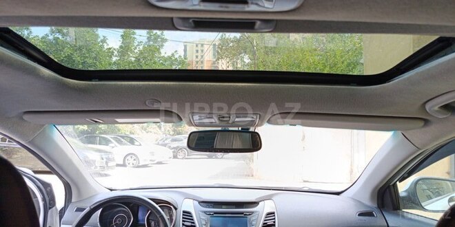 Hyundai Avante 2013, 280,000 km - 1.6 l - Bakı