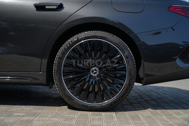 Mercedes E 350 e 2025, 0 km - 2.0 l - Bakı