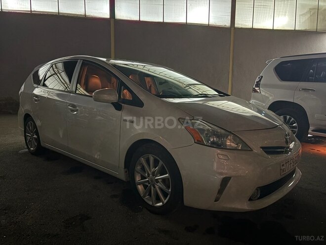 Toyota Prius V 2012, 256,439 km - 1.8 л - Bakı