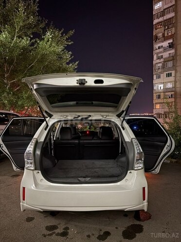 Toyota Prius V 2012, 256,439 km - 1.8 л - Bakı