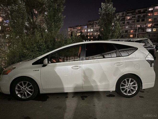 Toyota Prius V 2012, 256,439 km - 1.8 л - Bakı