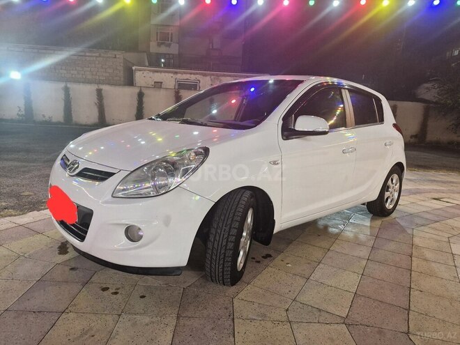 Hyundai i20 2012, 195,000 km - 1.4 l - Bakı
