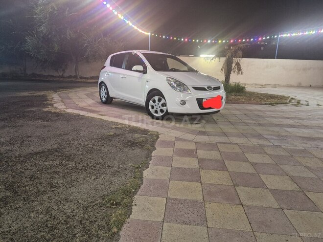 Hyundai i20 2012, 195,000 km - 1.4 l - Bakı