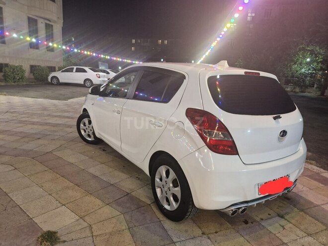 Hyundai i20 2012, 195,000 km - 1.4 l - Bakı