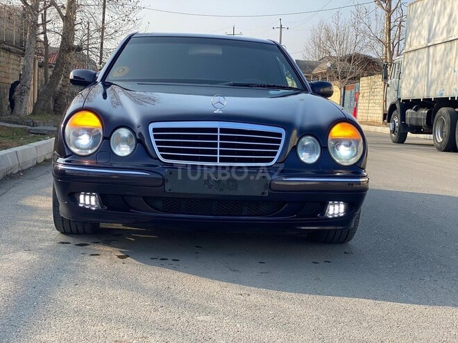 Mercedes E 240 1999, 280,000 km - 2.4 l - Bakı