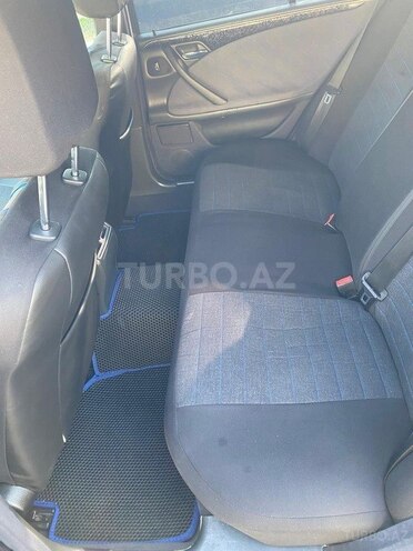 Mercedes E 240 1999, 280,000 km - 2.4 l - Bakı