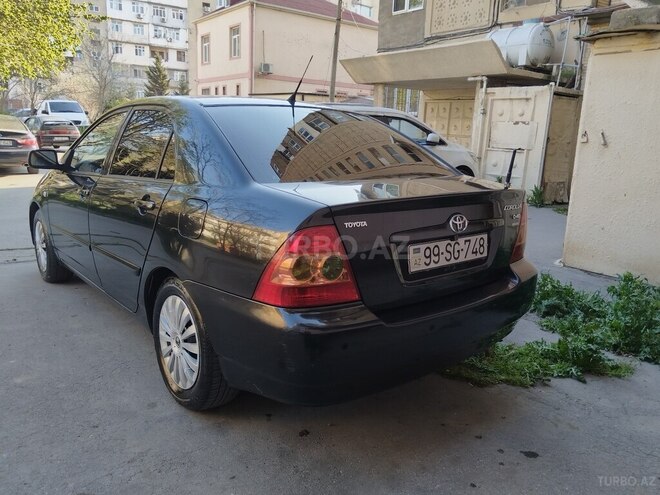 Toyota Corolla 2005, 293,000 km - 1.4 l - Bakı