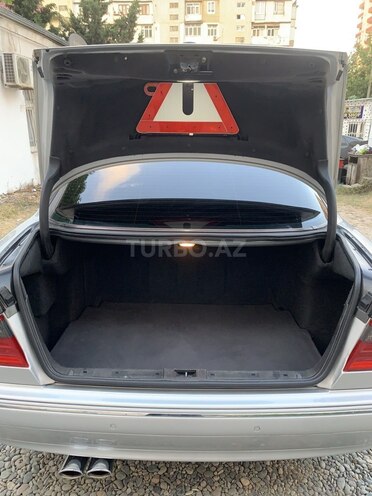 Mercedes E 430 2001, 211,071 km - 4.3 l - Bakı
