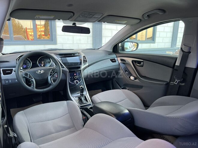 Hyundai Elantra 2015, 167,000 km - 1.8 л - Xırdalan