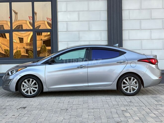 Hyundai Elantra 2015, 167,000 km - 1.8 л - Xırdalan