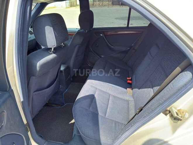 Mercedes C 240 1997, 410,000 km - 2.4 l - Sumqayıt