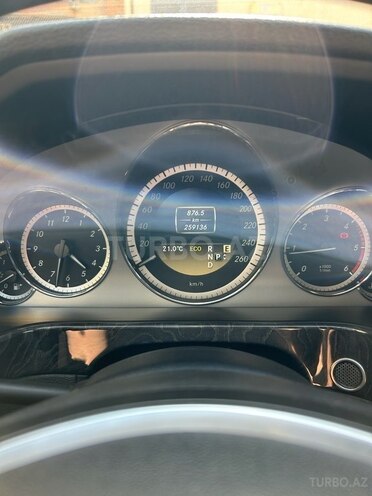 Mercedes E 220 2012, 260,000 km - 2.1 l - Bakı