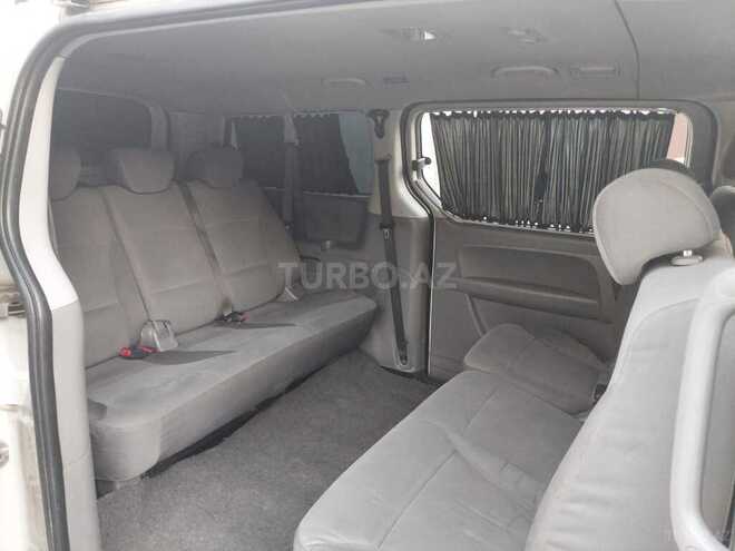 Hyundai H-1 2010, 190,000 km - 2.5 л - Bakı