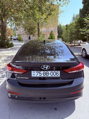 Hyundai Elantra 2016, 240,000 km - 2.0 л - Naxçıvan