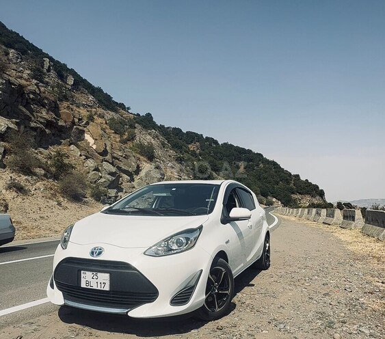 Toyota Aqua 2020, 43,395 km - 1.5 л - Gəncə