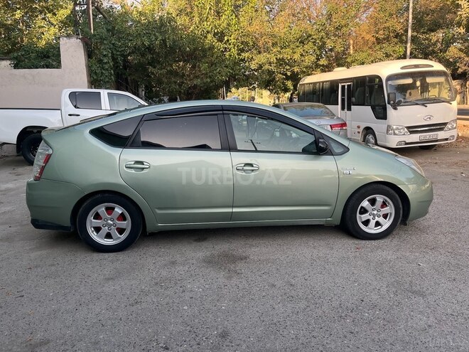 Toyota Prius 2007, 261,536 km - 1.5 l - Babək