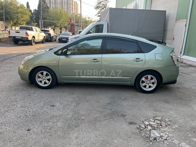 Toyota Prius 2007, 261,536 km - 1.5 l - Babək
