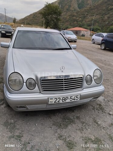Mercedes E 230 1996, 483,455 km - 2.3 l - Goranboy