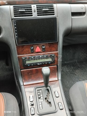 Mercedes E 230 1996, 483,455 km - 2.3 l - Goranboy