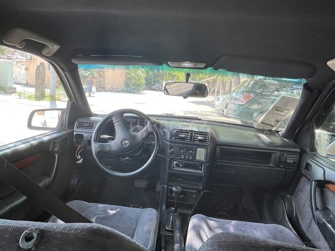 Opel Vectra 1993, 386,000 km - 2.0 l - Bakı
