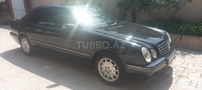 Mercedes E 280 2001, 175,348 km - 2.8 л - Lənkəran