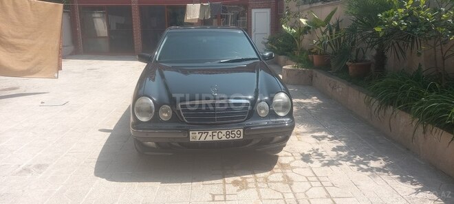 Mercedes E 280 2001, 175,348 km - 2.8 л - Lənkəran