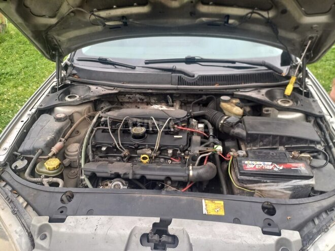 Ford Mondeo 2003, 250,000 km - 2.0 l - Bakı