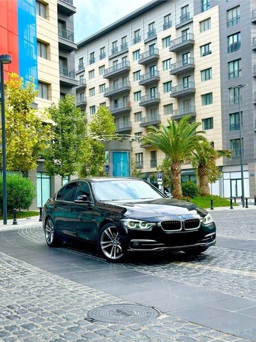 BMW 330e 2017, 125,800 km - 2.0 л - Bakı