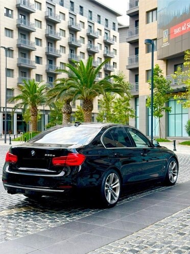 BMW 330e 2017, 125,800 km - 2.0 л - Bakı