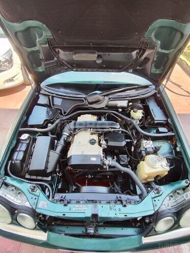 Mercedes E 200 1997, 380,000 km - 2.0 l - Bakı