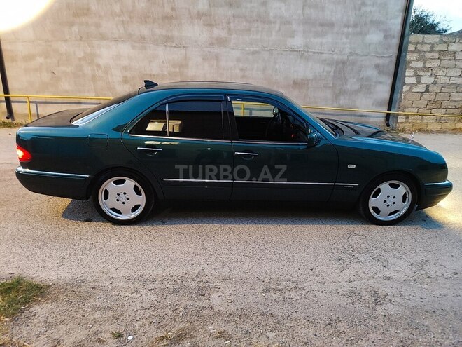 Mercedes E 200 1997, 380,000 km - 2.0 l - Bakı