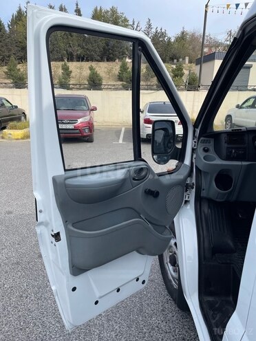 Ford Transit 2008, 295,000 km - 2.4 л - Bakı