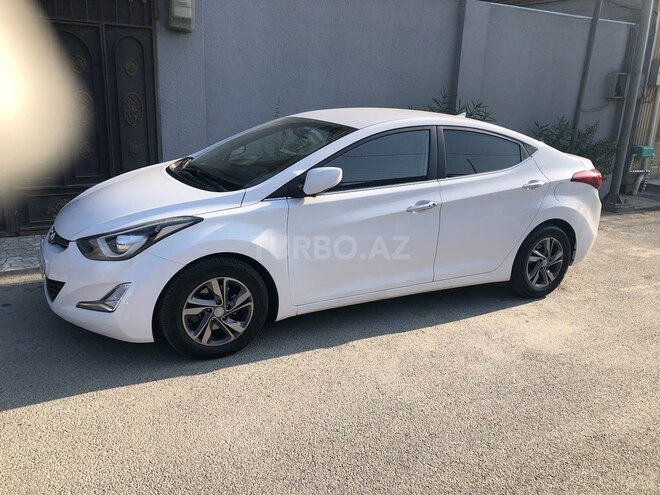 Hyundai Avante 2015, 140,000 km - 1.6 л - Bakı
