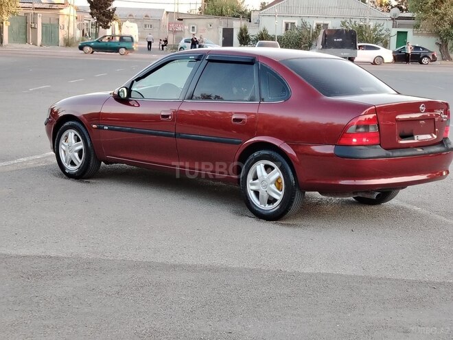 Opel Vectra 1996, 315,000 km - 2.0 l - Sumqayıt