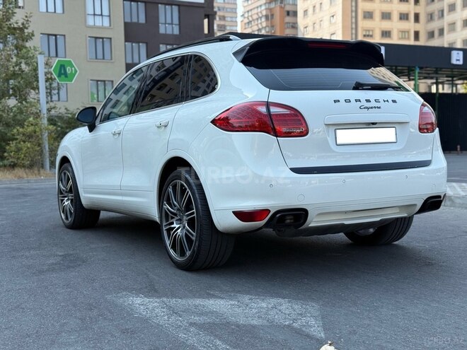 Porsche Cayenne 2011, 179,000 km - 3.6 l - Bakı
