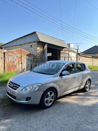 Kia Ceed 2007, 196,000 km - 1.4 l - Gəncə