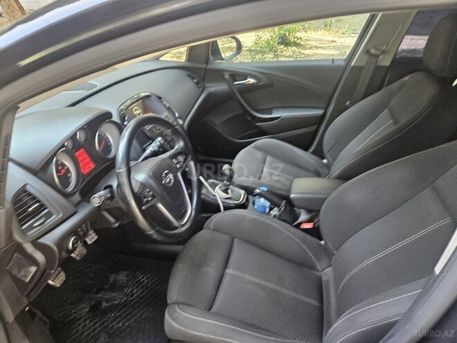 Opel Astra 2016, 236,000 km - 1.6 l - Bakı