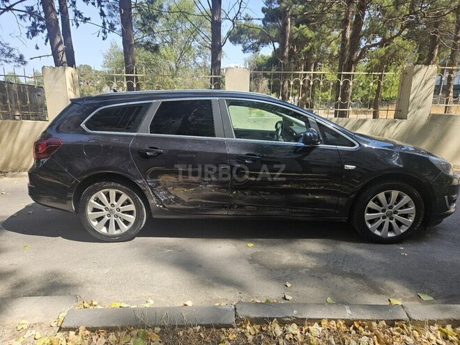 Opel Astra 2016, 236,000 km - 1.6 l - Bakı