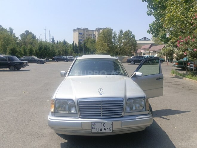 Mercedes E 320 1995, 238,736 km - 3.2 l - Mingəçevir
