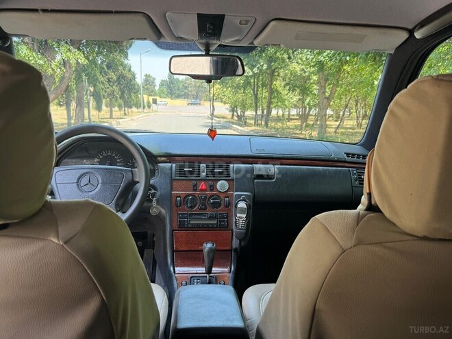 Mercedes E 230 1996, 343,788 km - 2.3 l - Gəncə