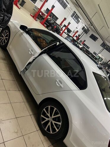 Volkswagen Jetta 2017, 140,000 km - 1.4 л - Bakı