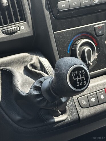 Peugeot Boxer 2025, 0 km - 2.2 l - Bakı