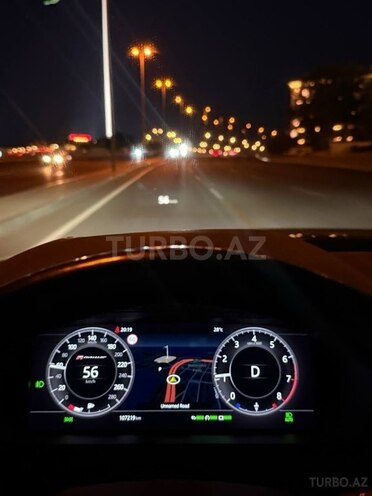 Land Rover Discovery 2018, 107,000 km - 3.0 l - Bakı