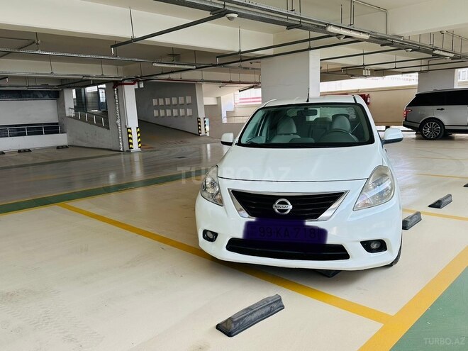 Nissan Sunny 2013, 240,000 km - 1.5 l - Bakı