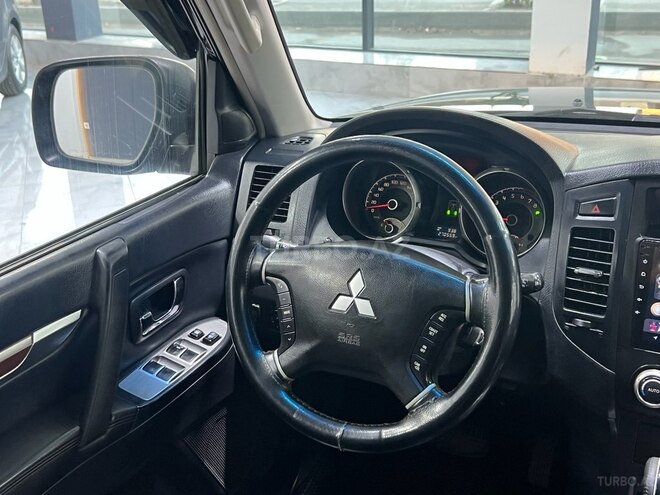Mitsubishi Pajero 2008, 270,000 km - 3.0 l - Sumqayıt