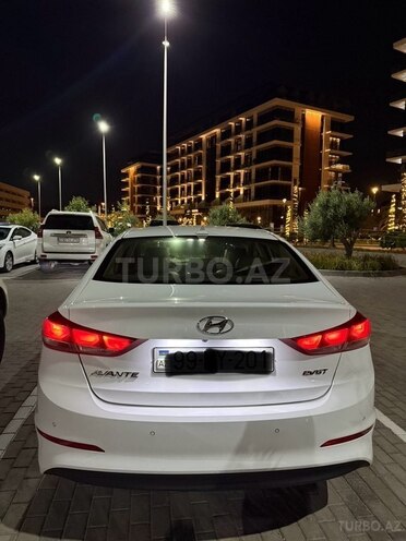 Hyundai Avante 2016, 165,000 km - 1.6 l - Bakı